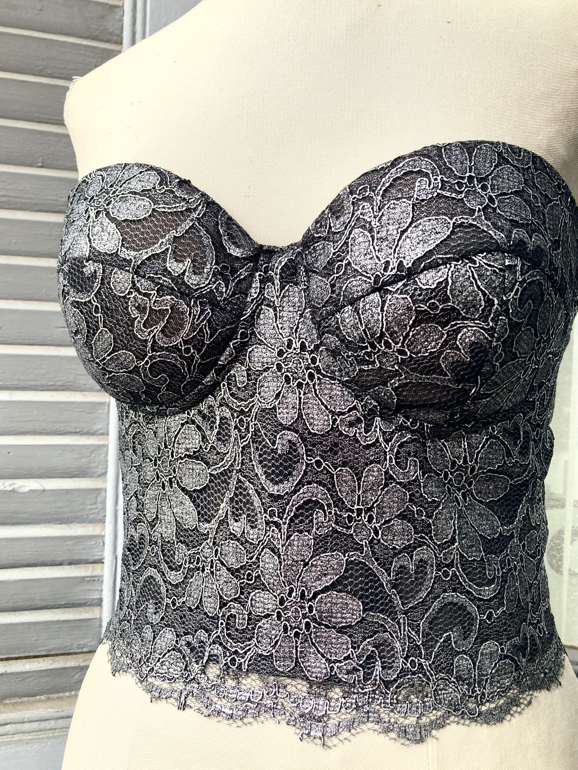 Bustier donna pizzo laminato Passione - immagine 4